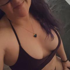 Darling is Female Escorts. | Medicine Hat | Alberta | Canada | canadapleasure.com 