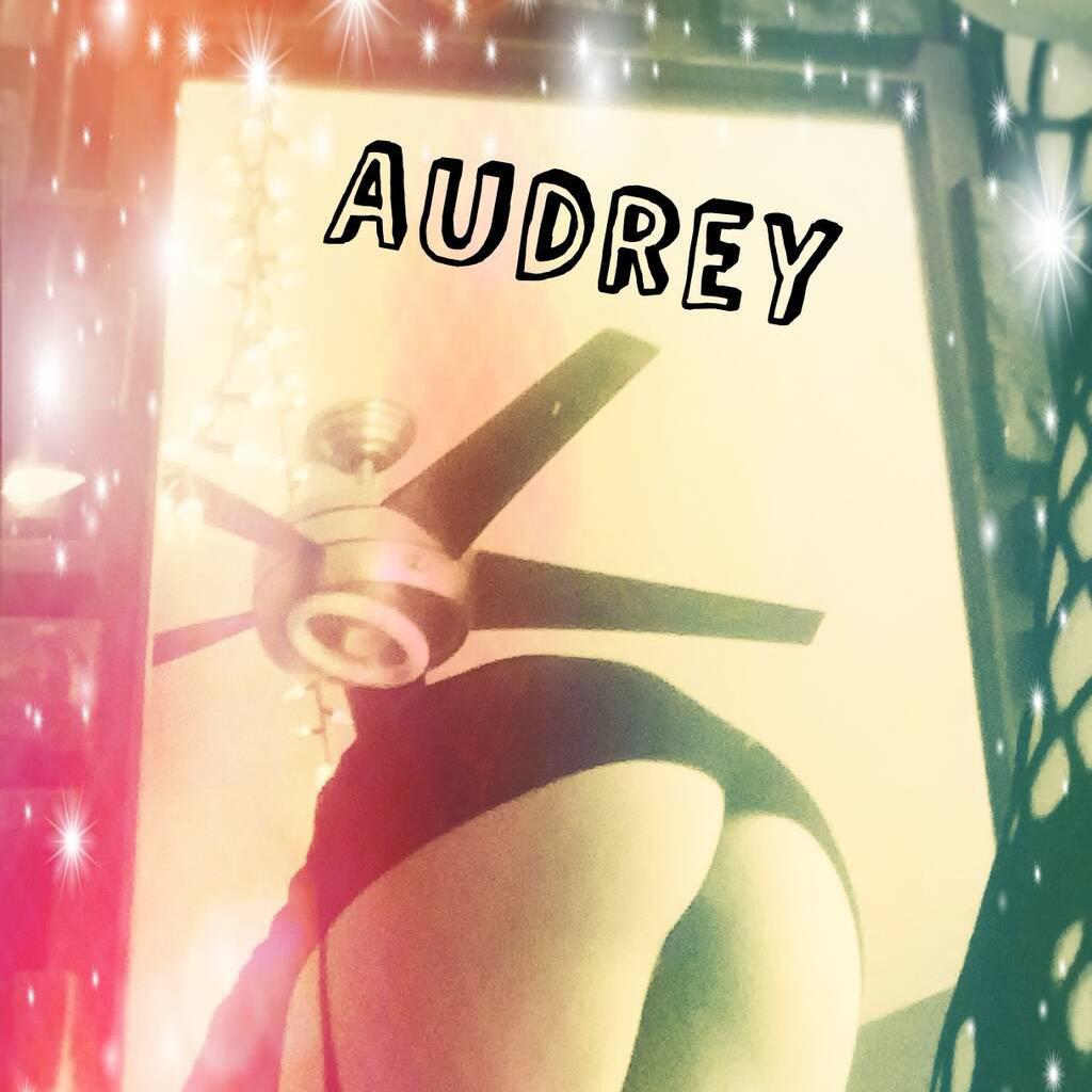 Audrey AVAILABLE all NITE is Female Escorts. | Calgary | Alberta | Canada | canadapleasure.com 