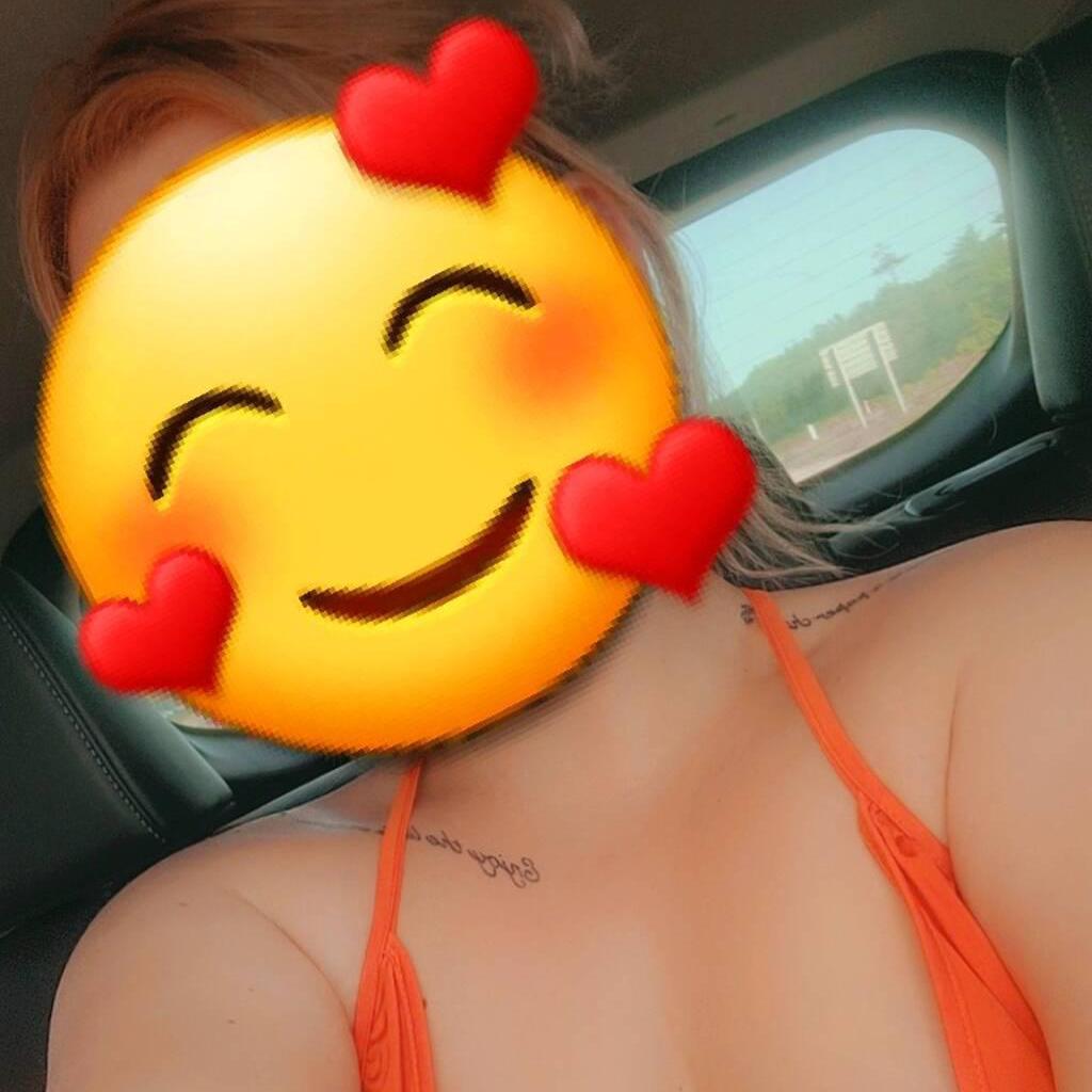 Love is Female Escorts. | Moncton | New Brunswick | Canada | canadapleasure.com 