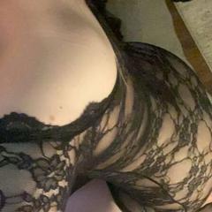 Bella is Female Escorts. | Brandon | Manitoba | Canada | canadapleasure.com 