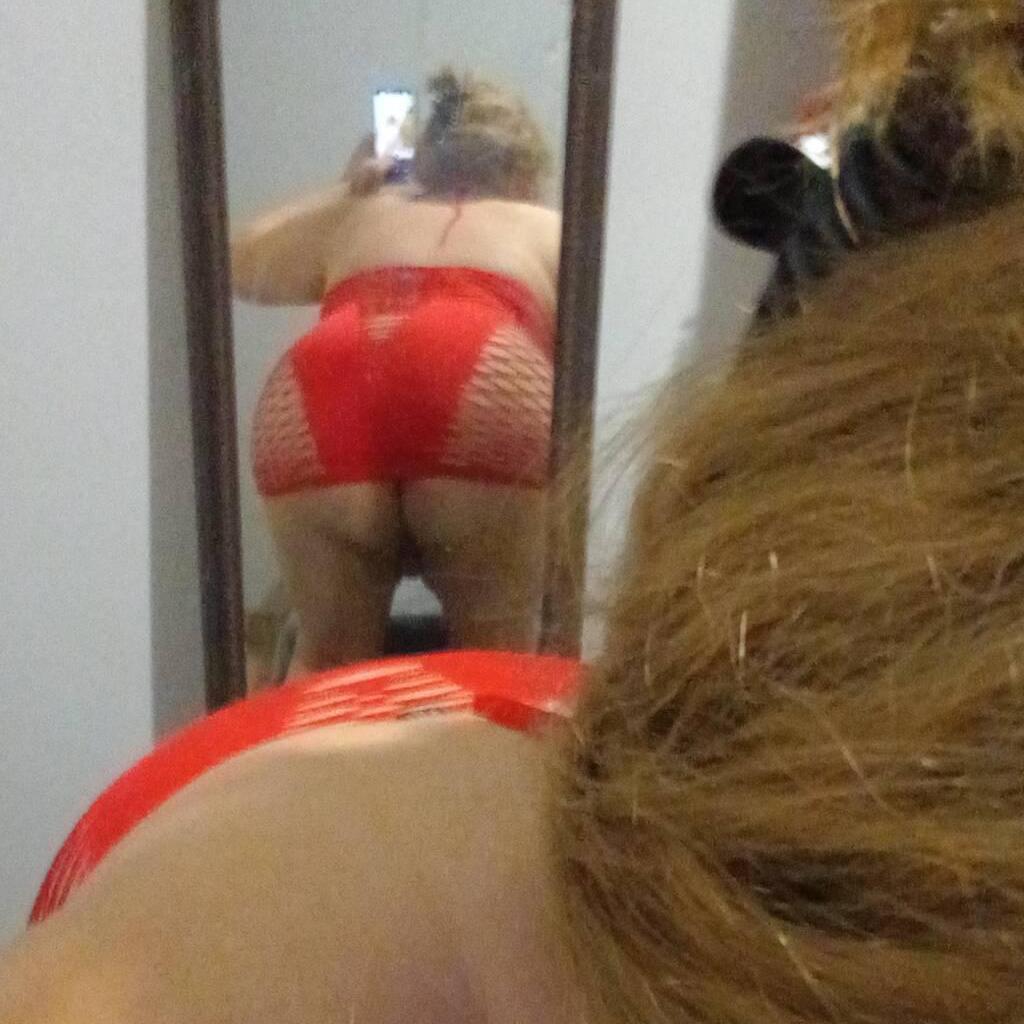 Naughty precious is Female Escorts. | Moncton | New Brunswick | Canada | canadapleasure.com 