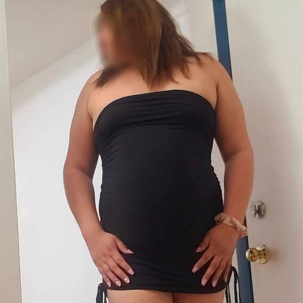 Naughty precious is Female Escorts. | Moncton | New Brunswick | Canada | canadapleasure.com 