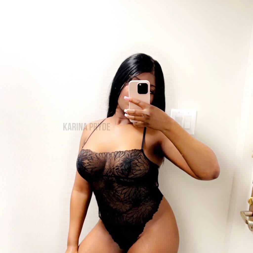 Karina Pryde is Female Escorts. | Sudbury | Ontario | Canada | canadapleasure.com 