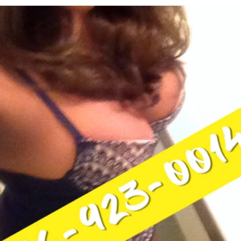 Paris is Female Escorts. | Owen Sound | Ontario | Canada | canadapleasure.com 