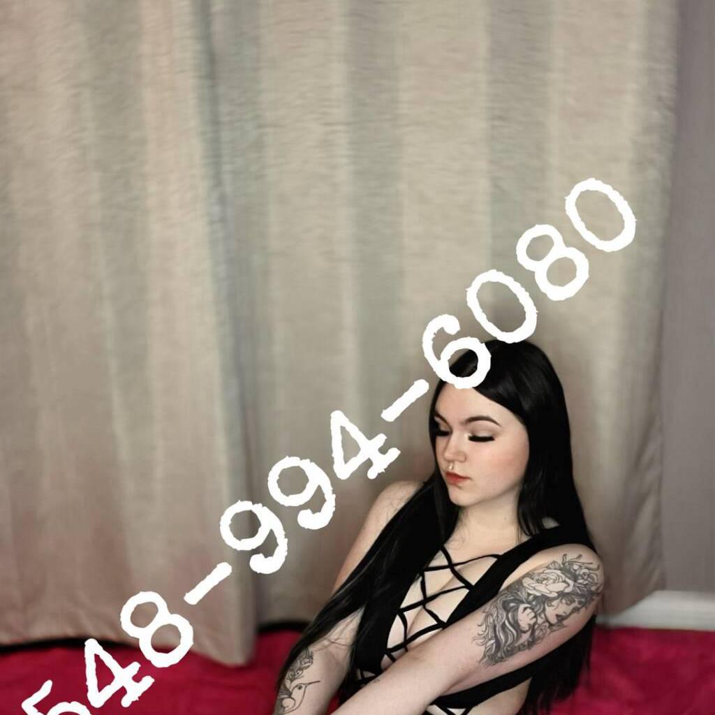 LYANA is Female Escorts. | Thunder Bay | Ontario | Canada | canadapleasure.com 