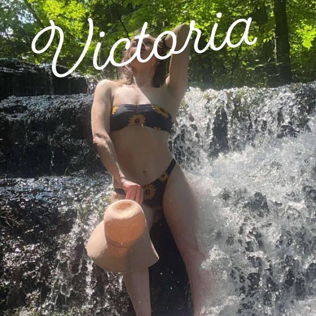 Victoria is Female Escorts. | Thunder Bay | Ontario | Canada | canadapleasure.com 