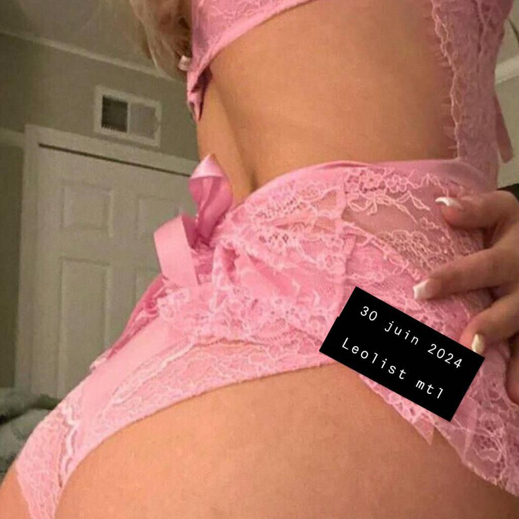 LOLA is Female Escorts. | Quebec City | Quebec | Canada | canadapleasure.com 