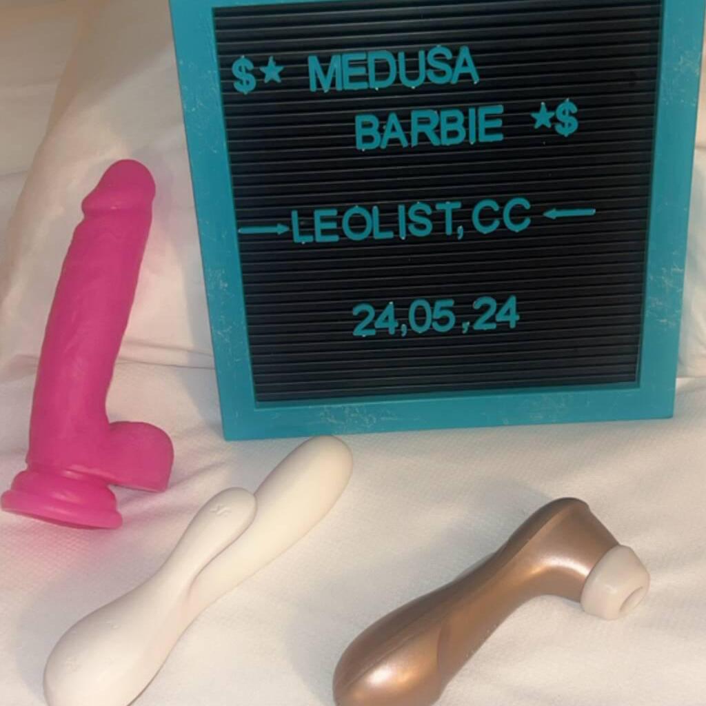 Medusa Barbie •Party Girl is Female Escorts. | Kingston | Ontario | Canada | canadapleasure.com 