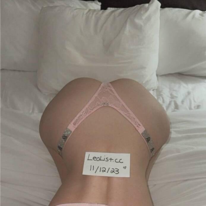 Ciara is Female Escorts. | Kitchener | Ontario | Canada | canadapleasure.com 