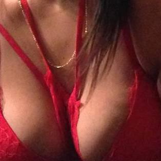 Gina is Female Escorts. | Chatham | Ontario | Canada | canadapleasure.com 