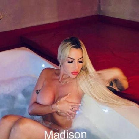 Madison in Dawson creek is Female Escorts. | Peace River Country | British Columbia | Canada | canadapleasure.com 