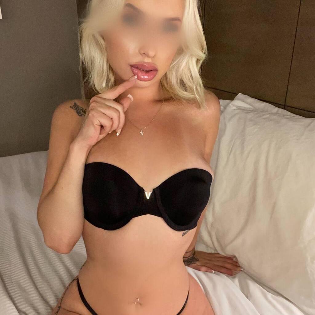 Taylorbabyy is Female Escorts. | Hamilton | Ontario | Canada | canadapleasure.com 