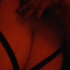 Lillith is Female Escorts. | Edmonton | Alberta | Canada | canadapleasure.com 