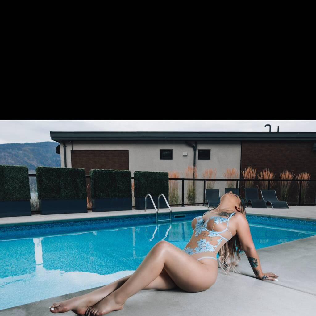 Bella is Female Escorts. | Kelowna | British Columbia | Canada | canadapleasure.com 