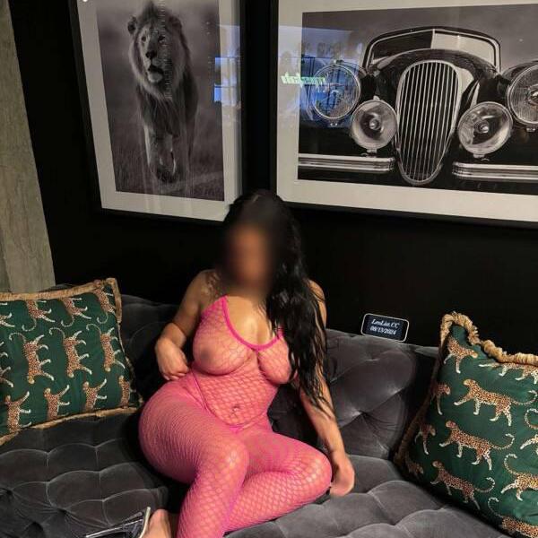 CC Chanel is Female Escorts. | Calgary | Alberta | Canada | canadapleasure.com 