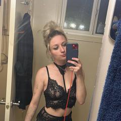 Vee is Female Escorts. | Red Deer | Alberta | Canada | canadapleasure.com 