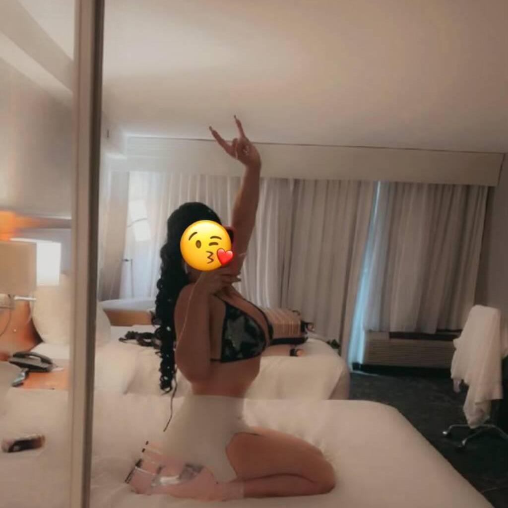 Sabrina foxx is Female Escorts. | Kitchener | Ontario | Canada | canadapleasure.com 