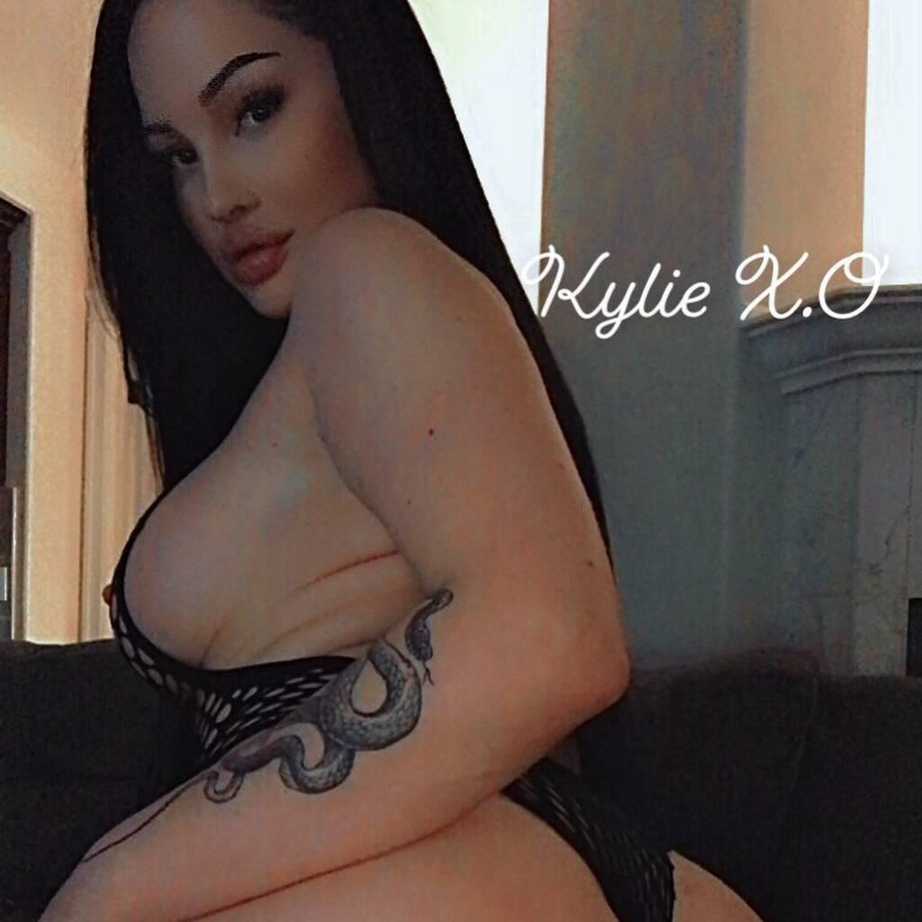 Kylie Sinner (Downtown) is Female Escorts. | Edmonton | Alberta | Canada | canadapleasure.com 