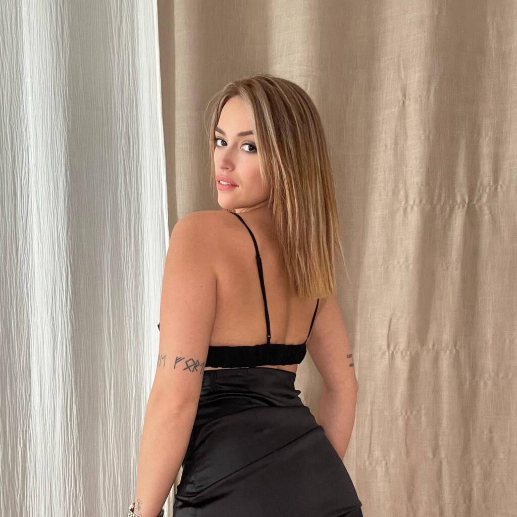 Chloé is Female Escorts. | Cariboo | British Columbia | Canada | canadapleasure.com 