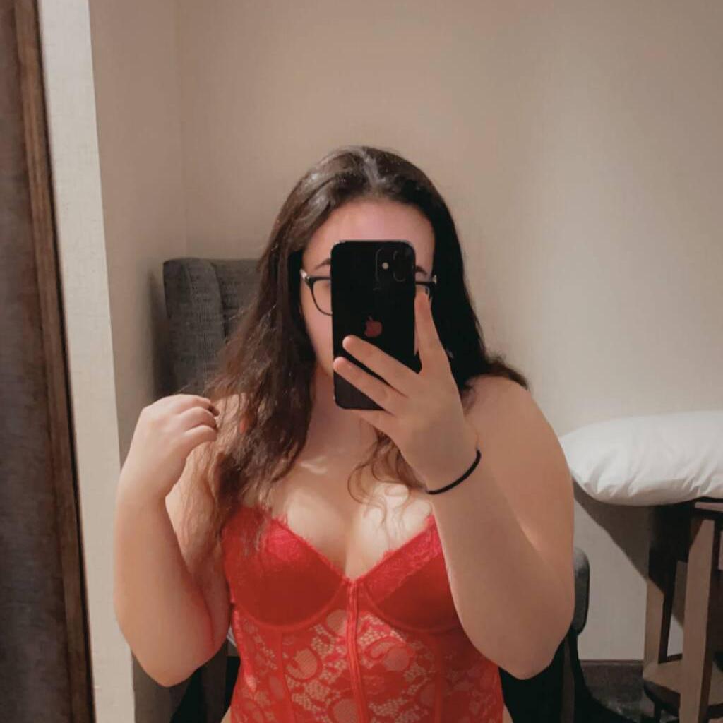 Sky is Female Escorts. | Hamilton | Ontario | Canada | canadapleasure.com 