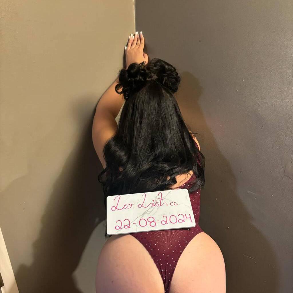 BELLA is Female Escorts. | Hamilton | Ontario | Canada | canadapleasure.com 