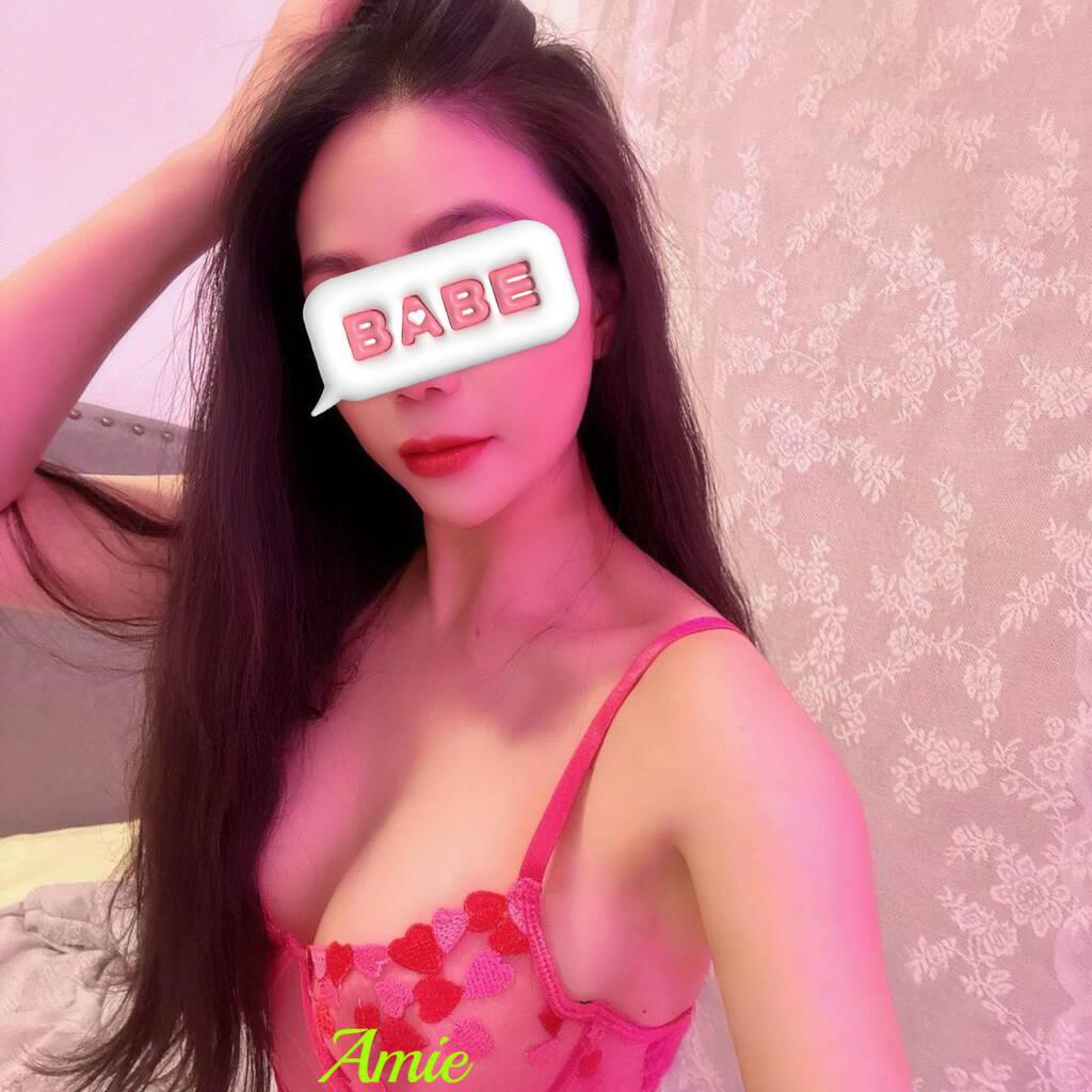 Singapore Amie is Female Escorts. | Niagara | Ontario | Canada | canadapleasure.com 