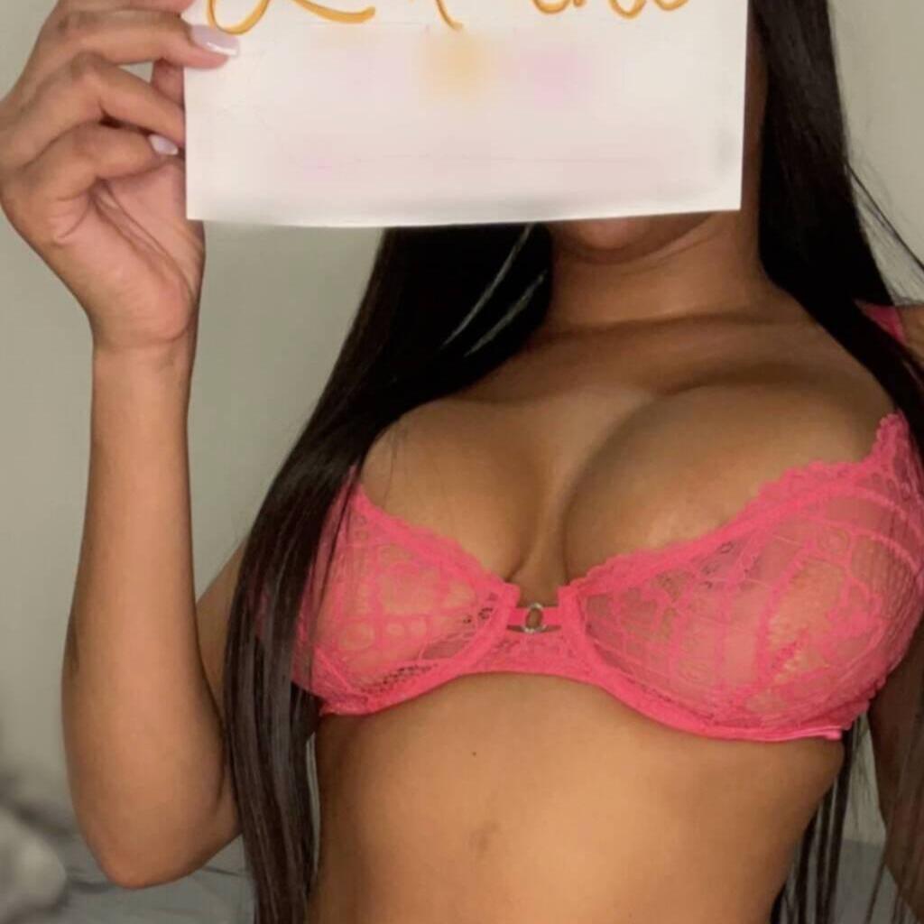 Sarah is Female Escorts. | St. John | New Brunswick | Canada | canadapleasure.com 