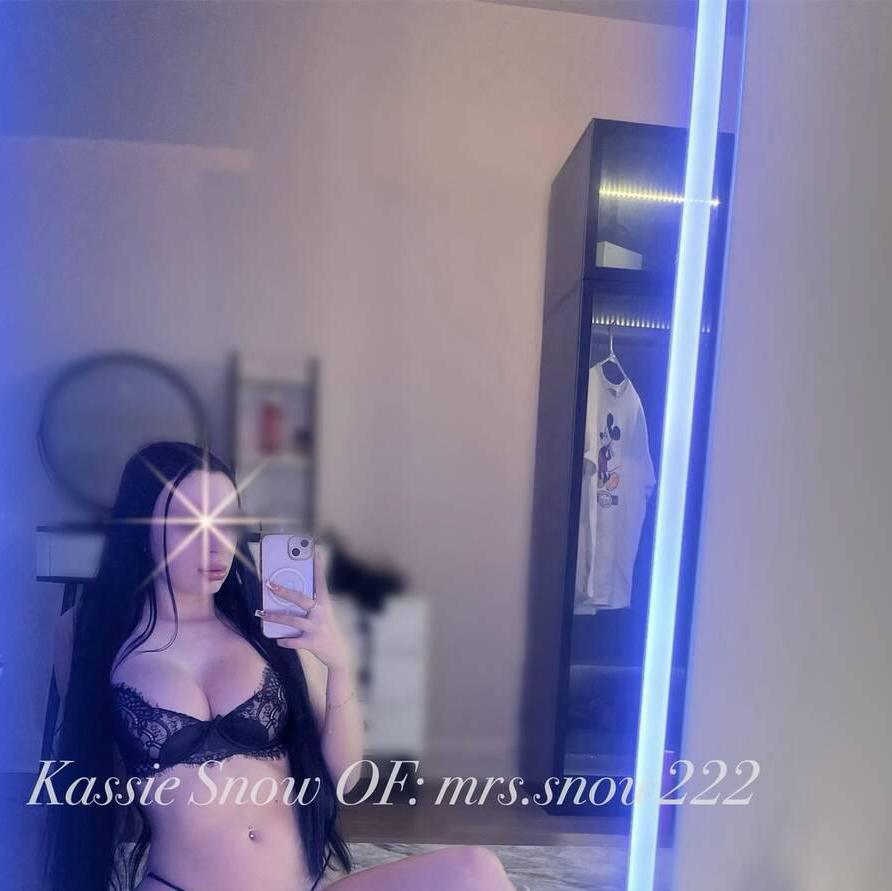 Kassie Snow is Female Escorts. | Abbotsford | British Columbia | Canada | canadapleasure.com 