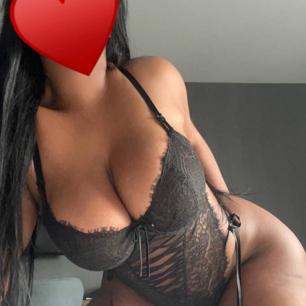 GIA is Female Escorts. | Ft Mcmurray | Alberta | Canada | canadapleasure.com 