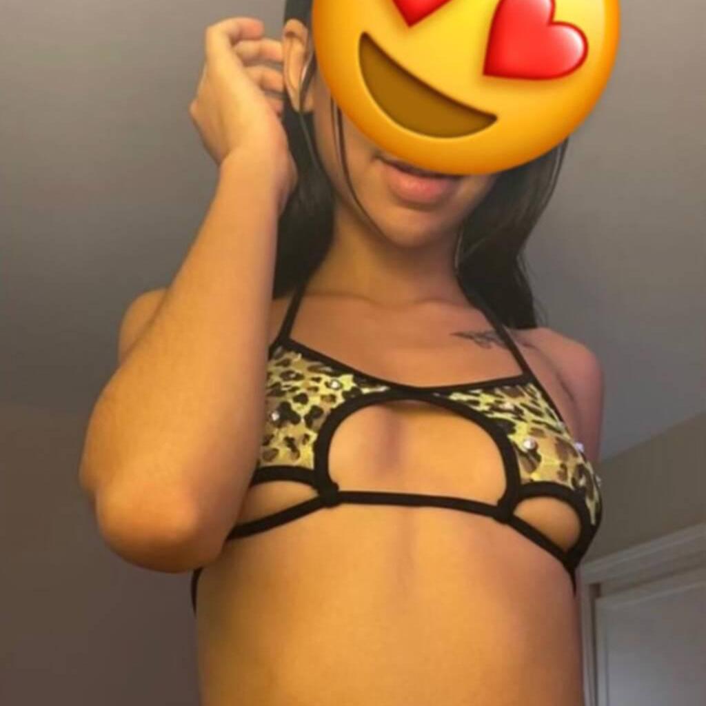 Amber is Female Escorts. | Owen Sound | Ontario | Canada | canadapleasure.com 