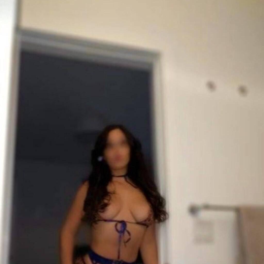 Victoria is Female Escorts. | windsor | Ontario | Canada | canadapleasure.com 