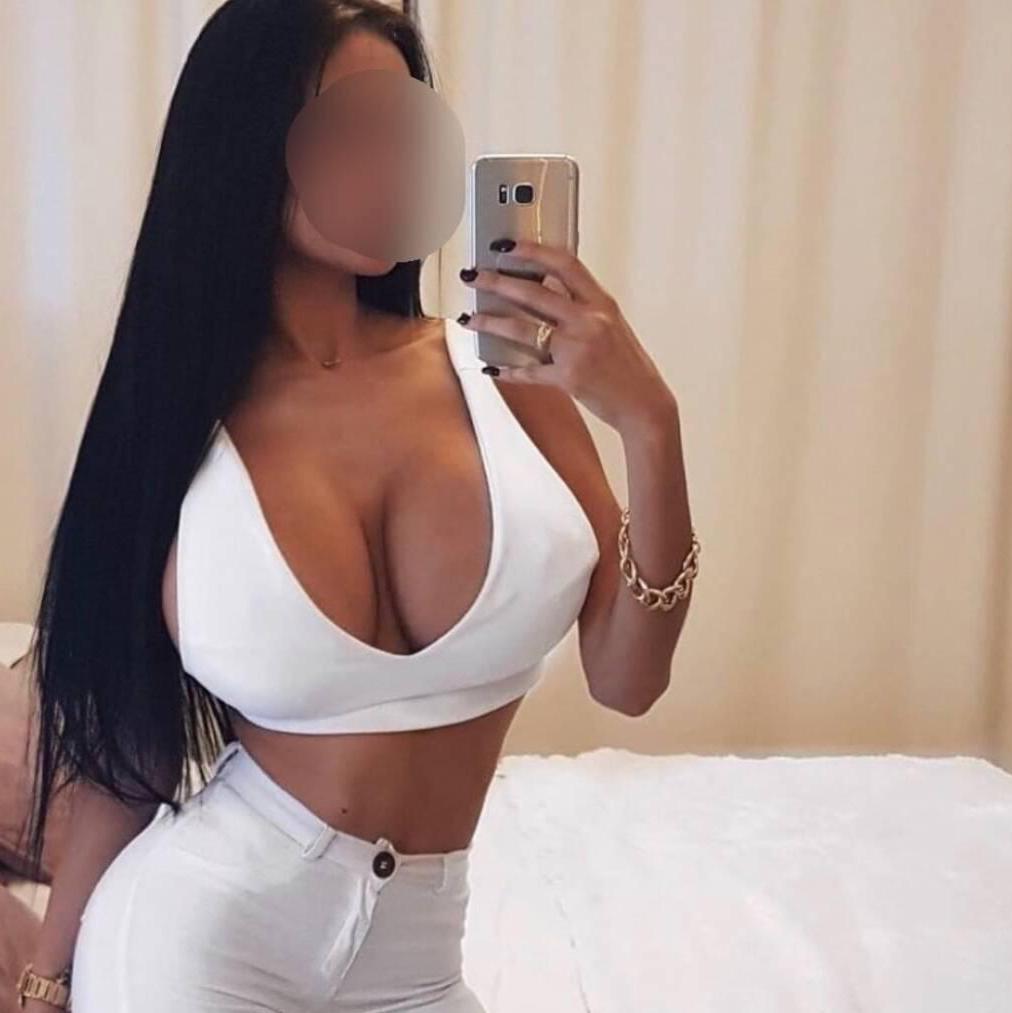 Vèro is Female Escorts. | Montreal | Quebec | Canada | canadapleasure.com 