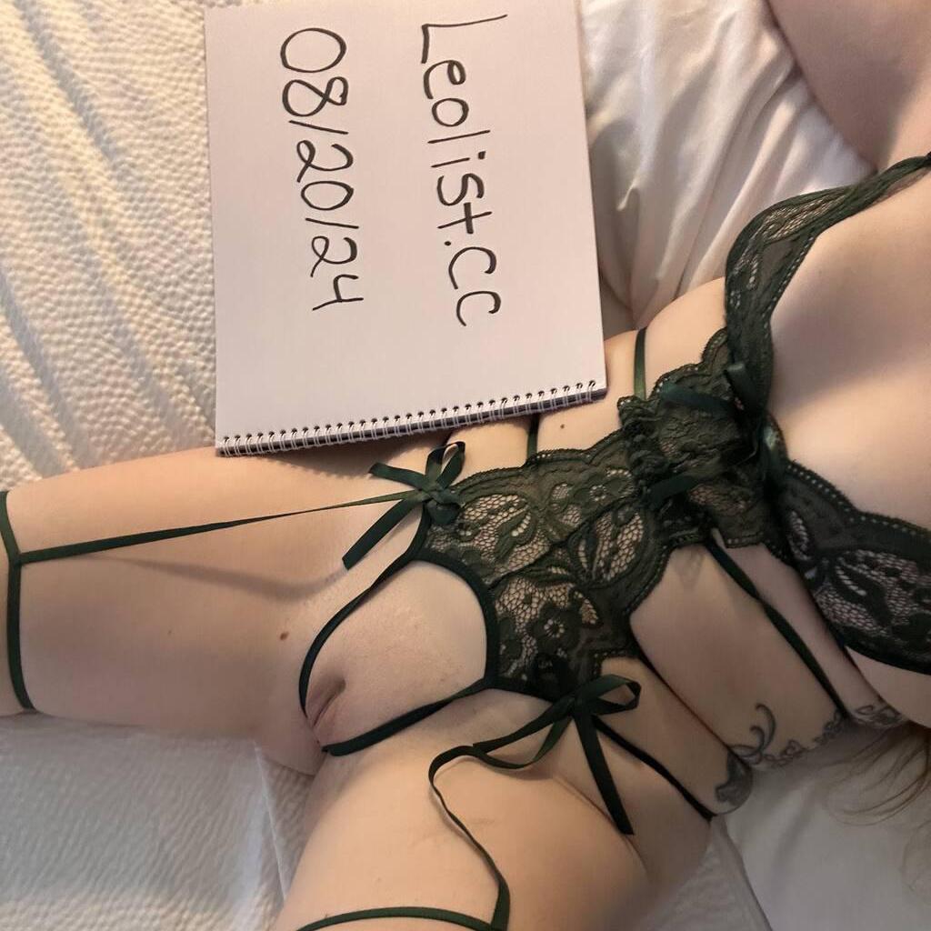 SERENITY is Female Escorts. | Kitchener | Ontario | Canada | canadapleasure.com 