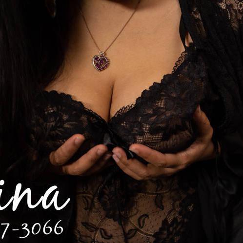 Raina is Female Escorts. | Quebec City | Quebec | Canada | canadapleasure.com 