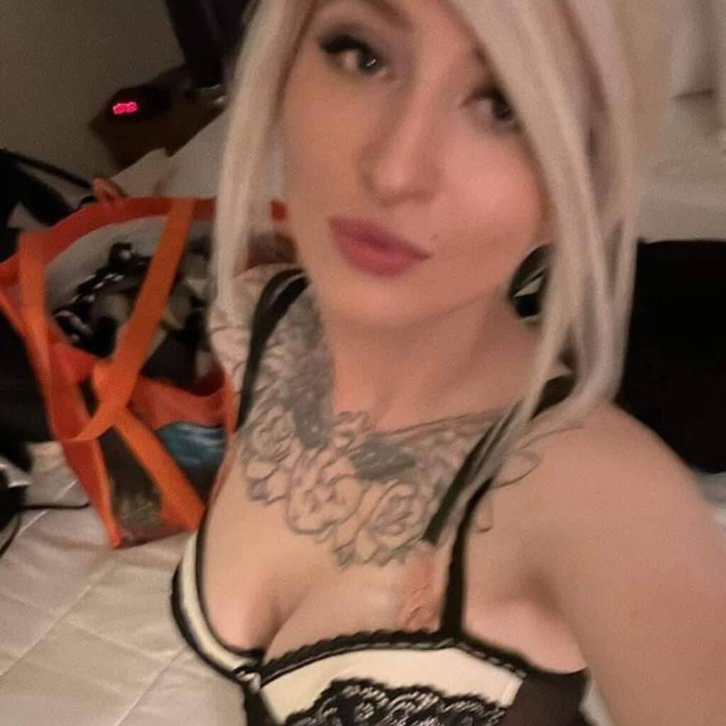 Lilith Luna is Female Escorts. | Regina | Saskatchewan | Canada | canadapleasure.com 