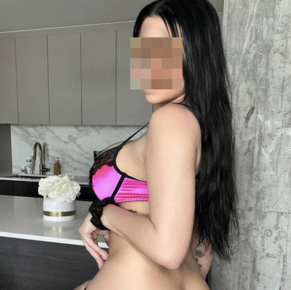 Chloé is Female Escorts. | Montreal | Quebec | Canada | canadapleasure.com 