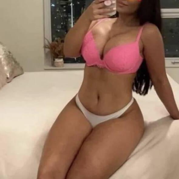 Vivian is Female Escorts. | Grande Prairie | Alberta | Canada | canadapleasure.com 