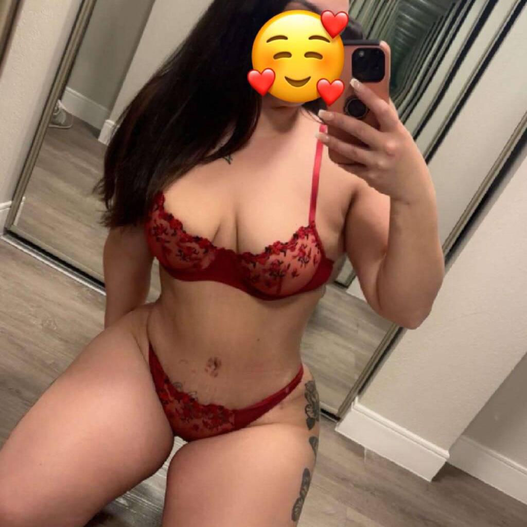 Stella is Female Escorts. | Barrie | Ontario | Canada | canadapleasure.com 