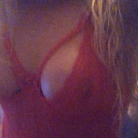 Kimberly is Female Escorts. | Barrie | Ontario | Canada | canadapleasure.com 