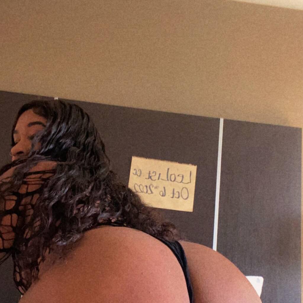 Tiffany-IN/OUTCALLS is Female Escorts. | Winnipeg | Manitoba | Canada | canadapleasure.com 