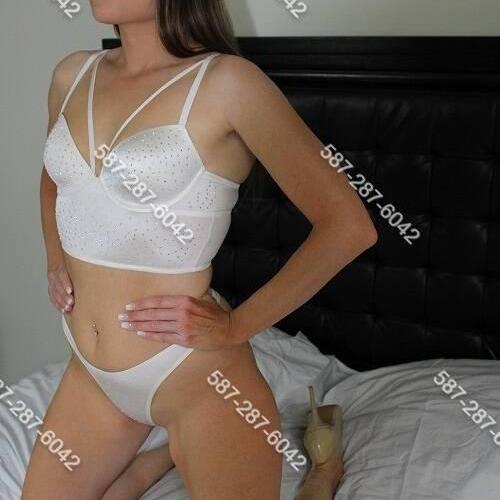 Mercedez is Female Escorts. | Edmonton | Alberta | Canada | canadapleasure.com 