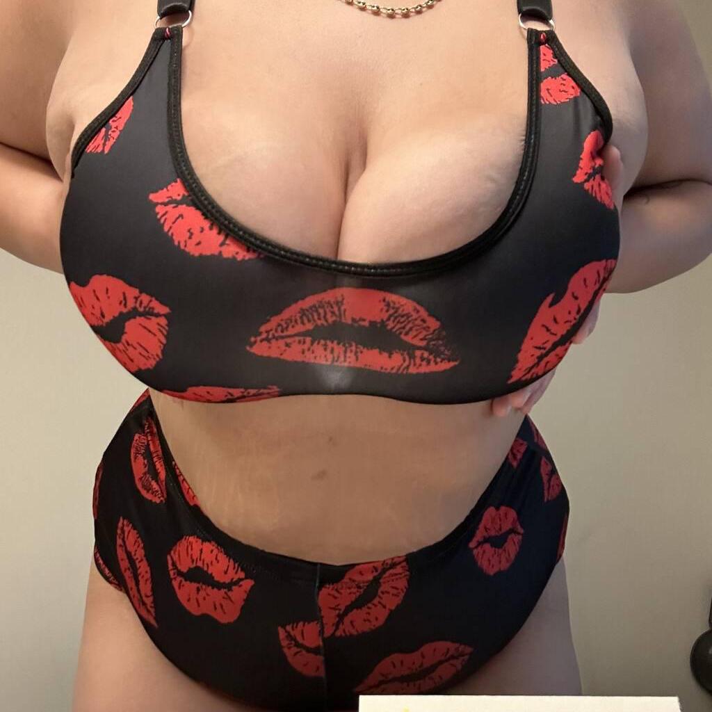 Vayda is Female Escorts. | Thunder Bay | Ontario | Canada | canadapleasure.com 