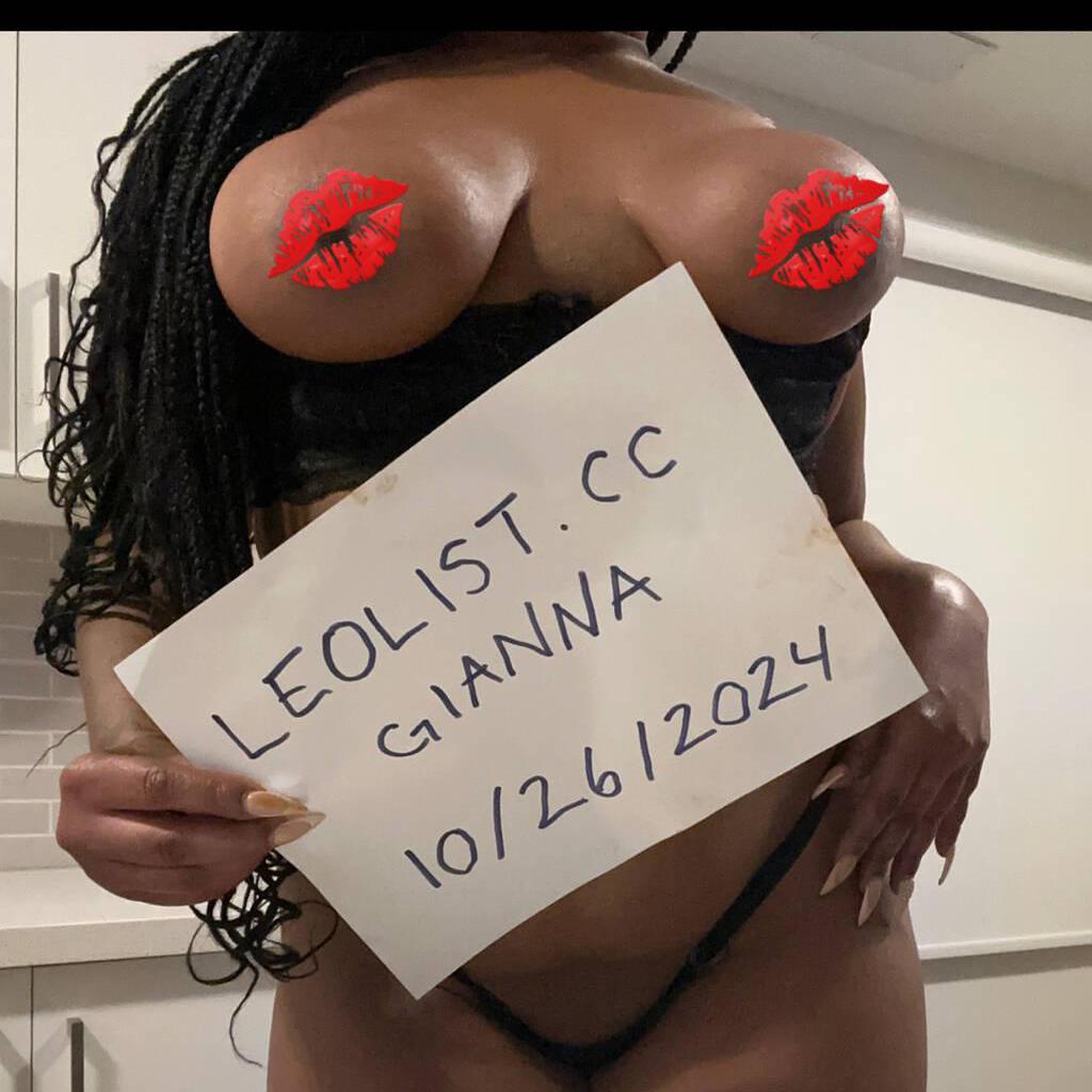 Gianna is Female Escorts. | Niagara | Ontario | Canada | canadapleasure.com 