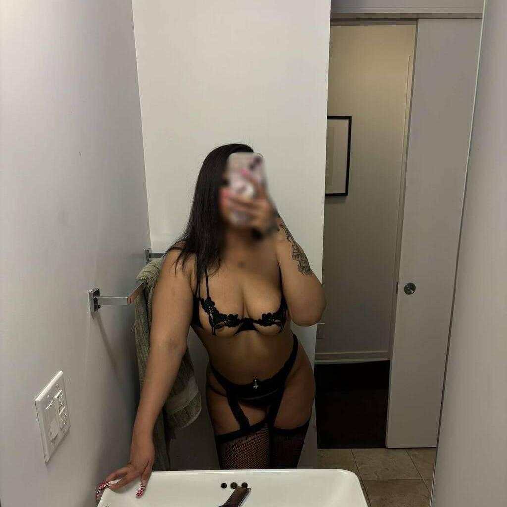 Maya is Female Escorts. | Toronto | Ontario | Canada | canadapleasure.com 