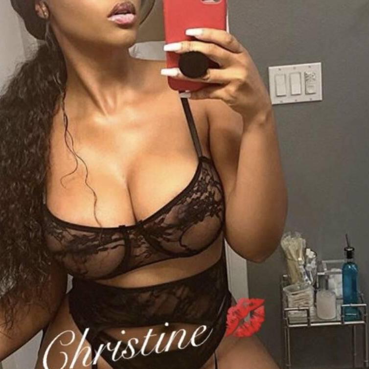 Christine is Female Escorts. | Edmonton | Alberta | Canada | canadapleasure.com 