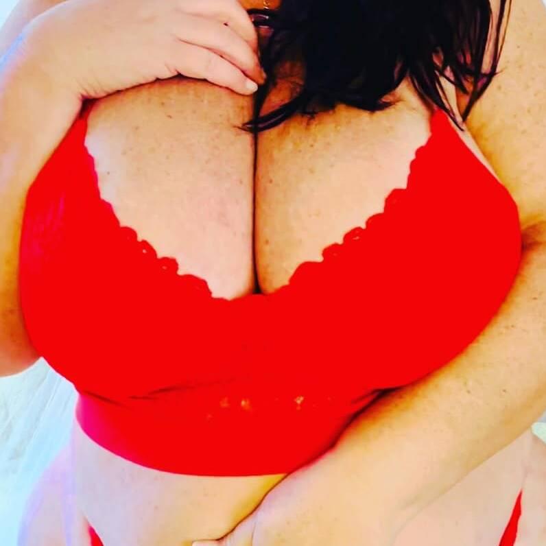 Lola is Female Escorts. | Quebec City | Quebec | Canada | canadapleasure.com 