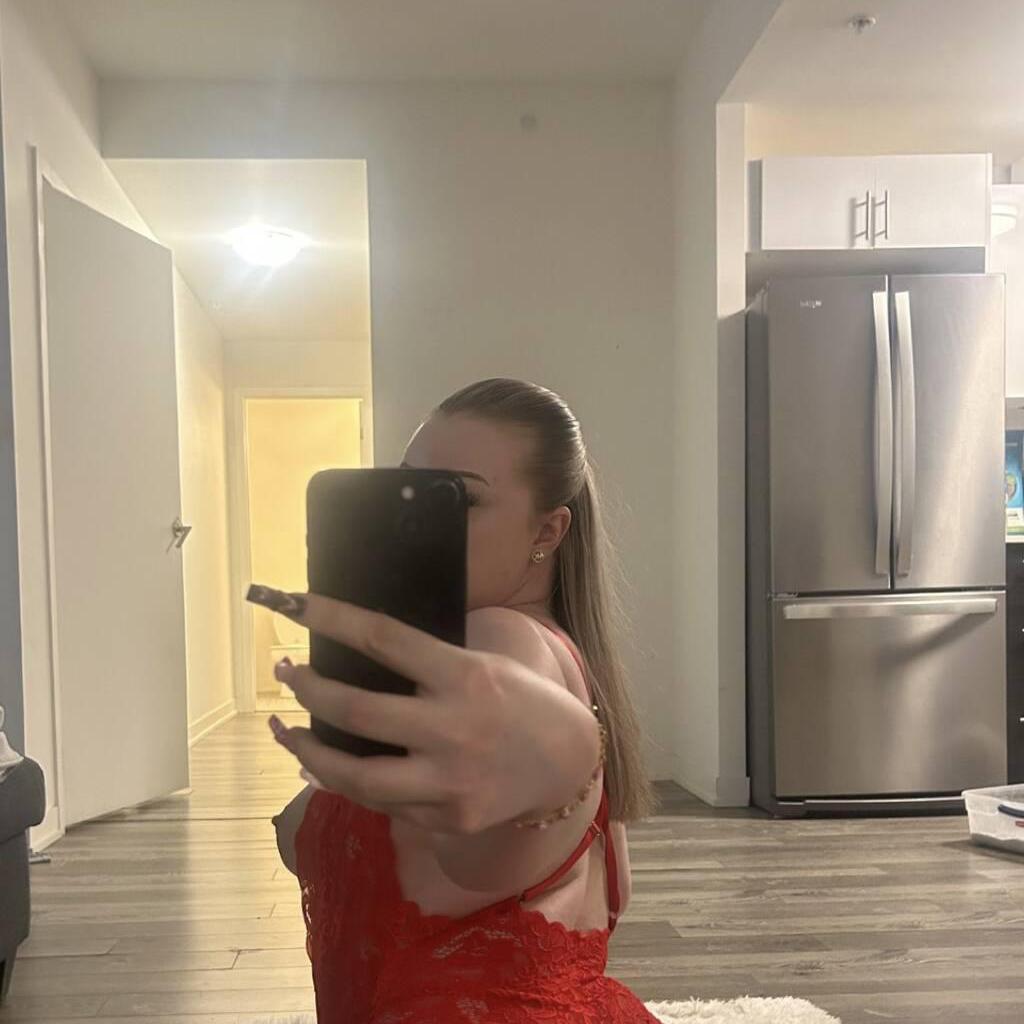 Aurora is Female Escorts. | Hamilton | Ontario | Canada | canadapleasure.com 