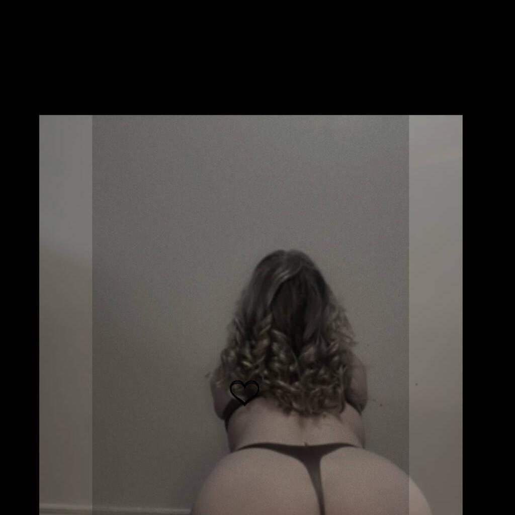 Aurora is Female Escorts. | Hamilton | Ontario | Canada | canadapleasure.com 