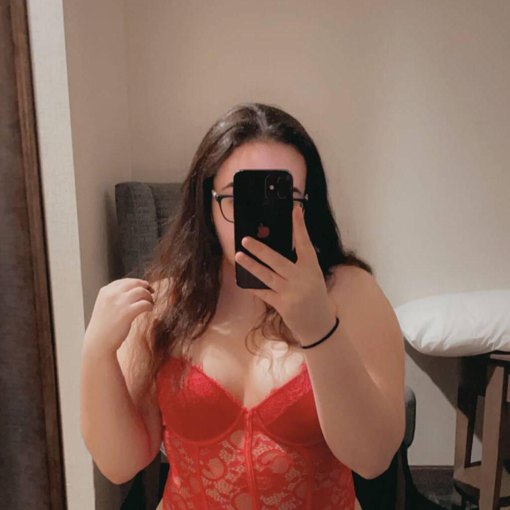 Sky is Female Escorts. | Owen Sound | Ontario | Canada | canadapleasure.com 