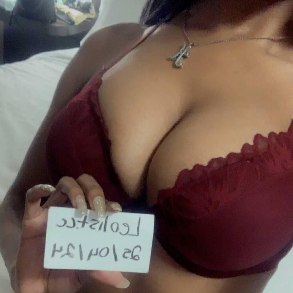 Kelly READ AD is Female Escorts. | Regina | Saskatchewan | Canada | canadapleasure.com 